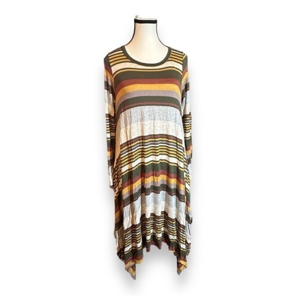 Womenβs M Filly Flare Boho Striped Hanky Shark Bite Hem Long Sleeve Maxi Dress